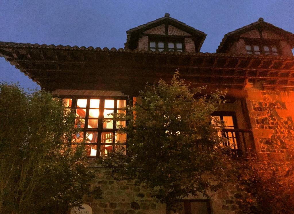 Posada La Casona De Ucieda Exterior foto
